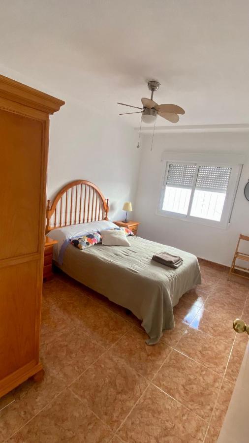 Apartamento en primera linea de mar. Murcia Exterior foto